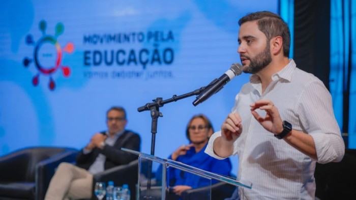 “A educação é prioridade para o governo estadual e está sendo tratada da mesma forma pelo Parlamento