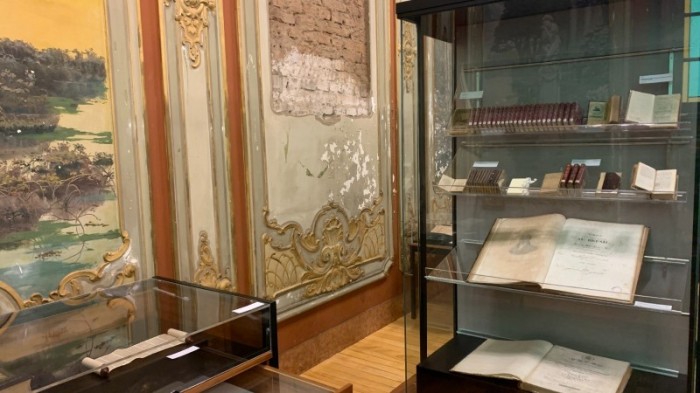 Mostra não será mais estendida, já que obras podem ser prejudicadas pela exposição prolongada à luz -Foto: Solange Brum/Ascom Sedac