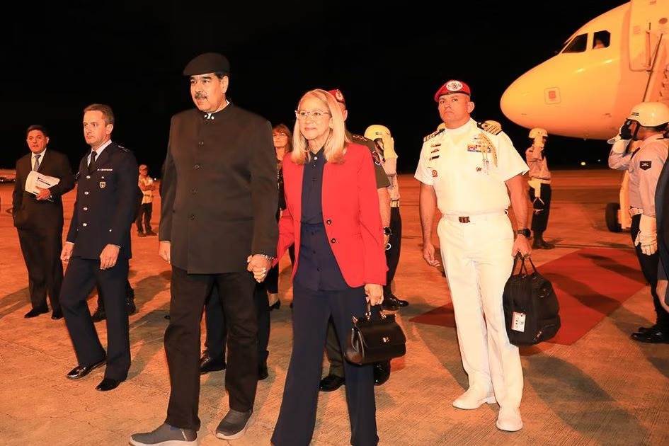 Presidente da Venezuela chegou ao Brasil acompanhado de sua esposa, Cilia Flores - Foto: Twitter Nicolas Maduro/Divulgação