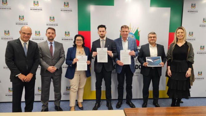 O documento assinado tem vigência de três anos -Foto: Leandro Souza