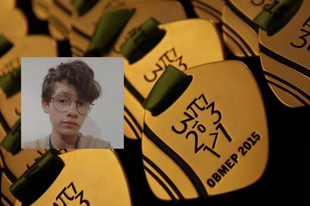 Rômulo Eduardo Girotto ficou com a medalha de ouro na OBMEP, na ONEE e na ONC. 