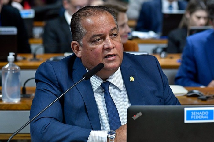 O senador Eduardo Gomes foi o relator do PL 77/2022 - Foto: Geraldo Magela/Agência Senado
