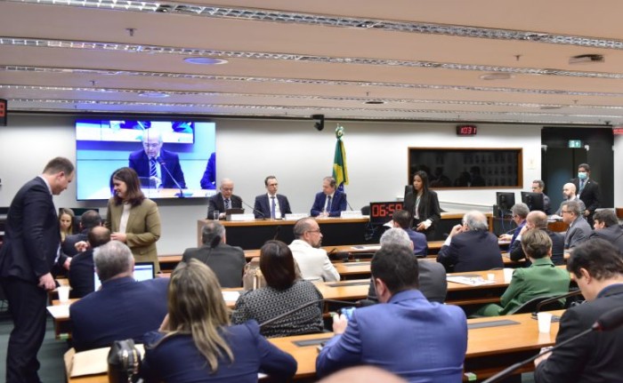 Audiência pública para debater exploração petrolífera no chamado 