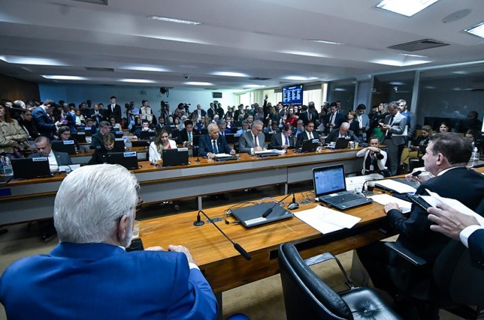 Votação do projeto foi concluída na Comissão de Assuntos Econômicos nesta terça - Foto: Geraldo Magela/Agência Senado