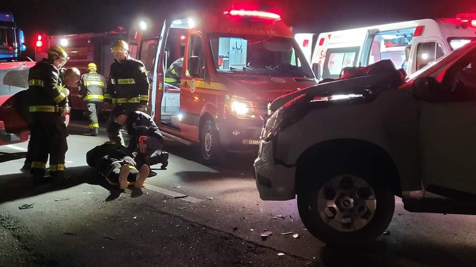 Colisão entre dois veículos deixa quatro feridos em Bento Gonçalves
