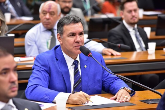 Capitão Augusto, autor da proposta - (Foto: Zeca Ribeiro / Câmara dos Deputados)
