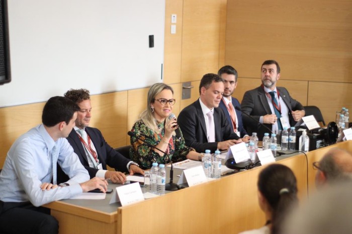 Ministra do Turismo, Daniela Carneiro, foi uma das palestrantes da mesa Turismo, Infraestrutura, Governança e Perspectivas que é um dos painéis do XI Fórum Jurídico de Lisboa. Foto: Daniel Silva