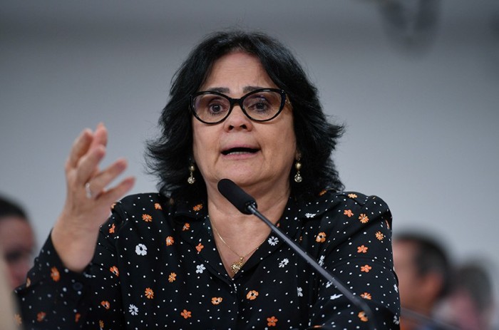 Damares Alves requereu o debate - Foto: Edilson Rodrigues/Agência Senado