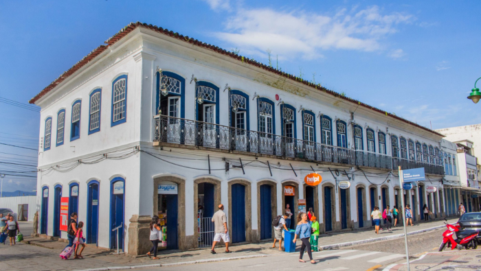 Rua do Comércio em Angra dos Reis. Crédito obrigatório: Rogério Cassimiro/MTur