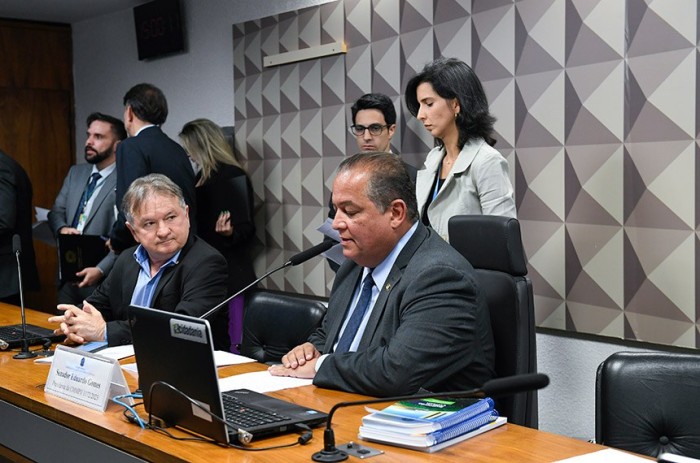 O senador Eduardo Gomes é o presidente da comissão mista, que tem como relator o deputado Merlong Solano - Foto: Roque de Sá/Agência Senado