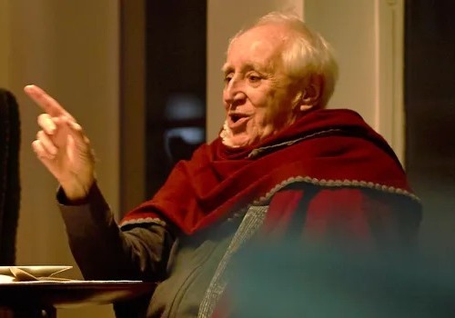 Zé Celso no documentário 