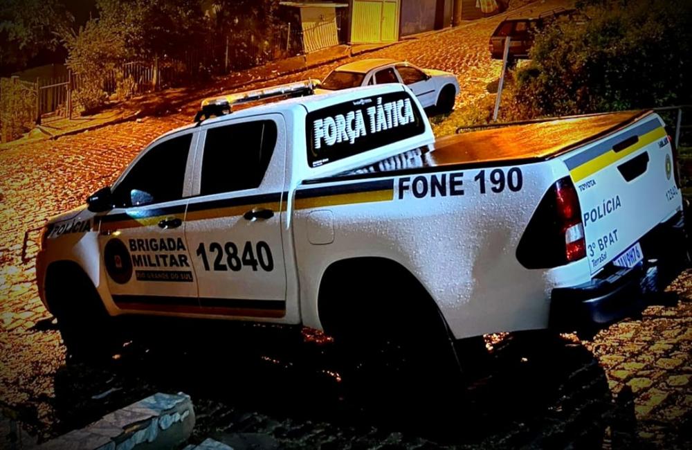 Brigada Militar prende foragido da justiça no bairro Municipal