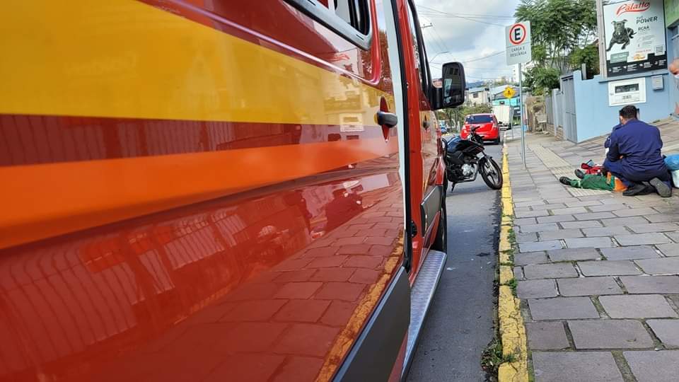 Gari é atropelado por motocicleta no bairro São Roque