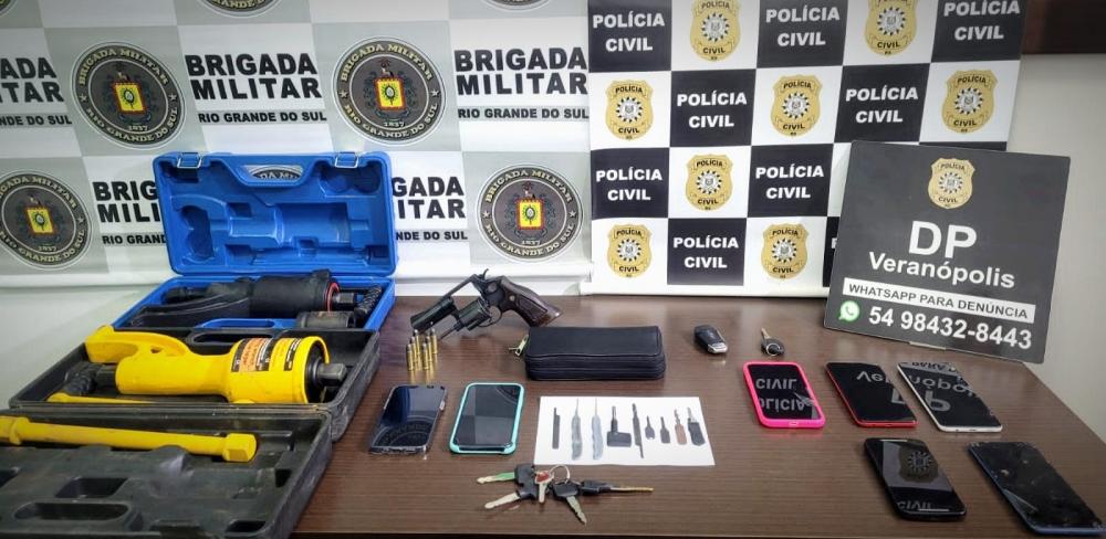 Ação conjunta entre Polícia Civil e Brigada Militar prende ladrões de camionetes na Serra Gaúcha
