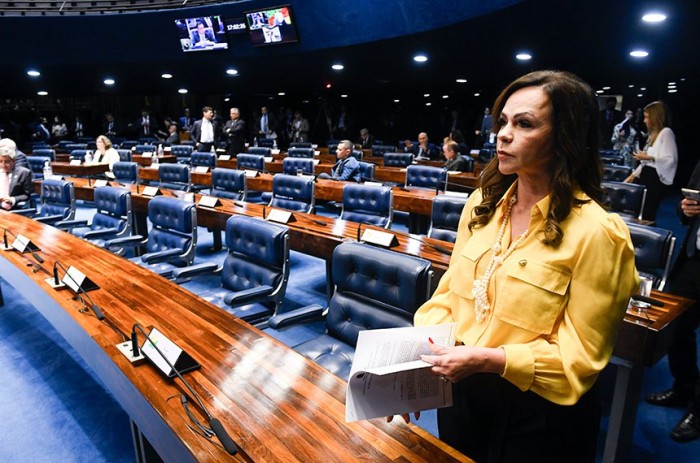 Relatora, Professora Dorinha defendeu aprovação do projeto, que incentiva ampliação de matrículas com carga horária estendida - Foto: Jefferson Rudy/Agência Senado