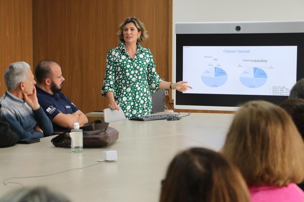 Pesquisa foi apresentada pela coordenadora dos projetos de Turismo e Economia Criativa do Sebrae RS, Amanda Paim - Foto: Elivelto Corrêa/Divulgação