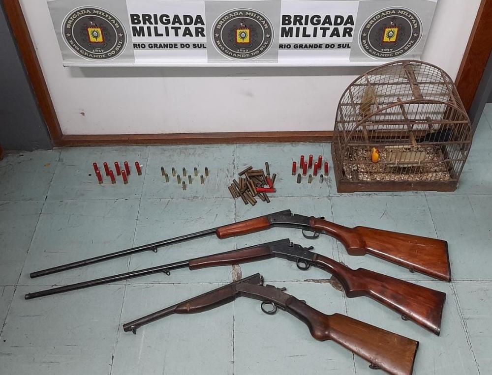 Homens são presos por crime ambiental e posse irregular de arma de fogo, em Veranópolis