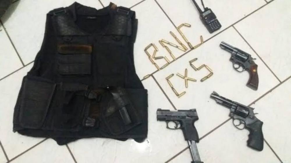 Facção criminosa ameaça atear fogo em salas de meios de comunicação
