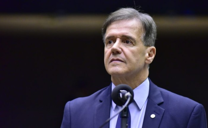 Aluisio Mendes considera o tema importante e recomendou a aprovação - (Foto: Zeca Ribeiro / Câmara dos Deputados)