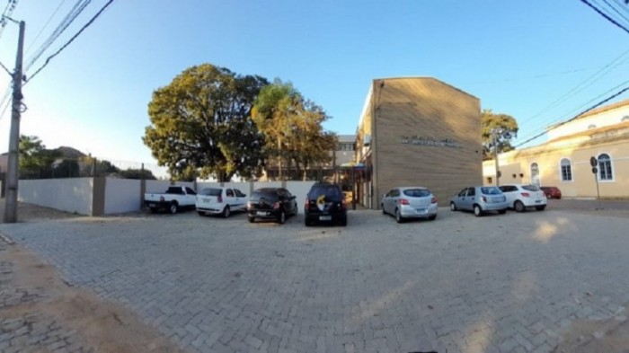 Reconstrução do muro da Escola Estadual de Ensino Médio Antônio Vicente da Fontoura trará mais segurança aos alunos -Foto: Divulgação SOP