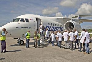 Debate vai abordar contratação de médicos cubanos - (Foto: Ismael Francisco/ Cuba debate)