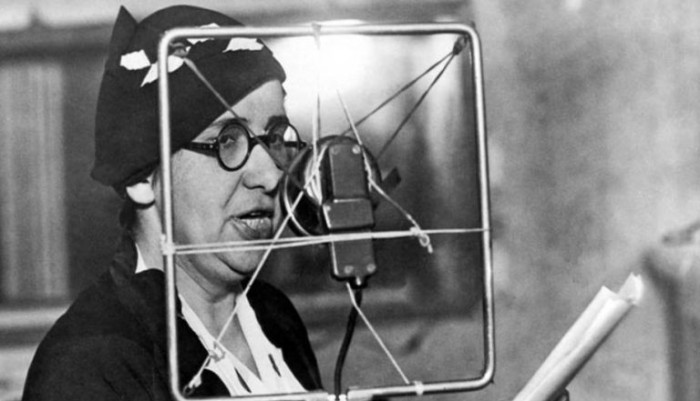 Carlota Pereira de Queirós dá nome a homenagem na Câmara - (Foto: Comissão dos Direitos da Mulher)