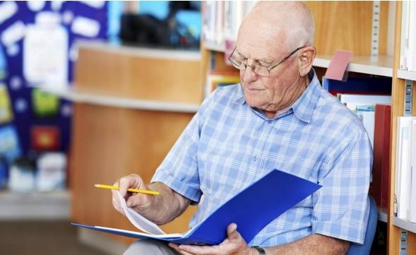 A Deputada Reginete Bispo defendeu uma pedagogia que reconheça necessidades e peculiaridades de idosos.