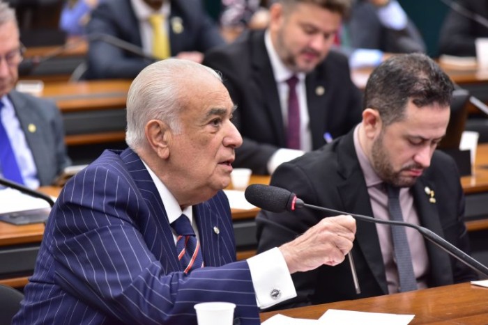 Antonio Carlos Rodrigues: revisão da pena não pode ser aplicada a processos já encerrados - (Foto: Zeca Ribeiro / Câmara dos Deputados)