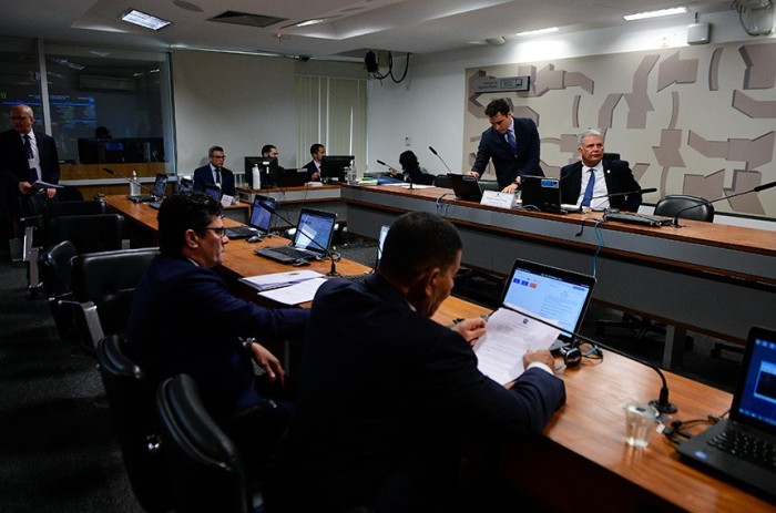 Aprovada pela Comissão de Segurança Pública, projeto de Styvenson Valentim vai para a CCJ - Foto: Pedro França/Agência Senado