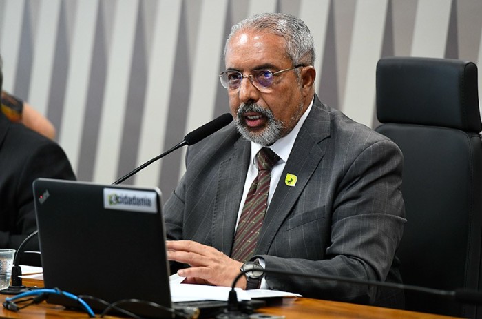 Paulo Paim é o autor do PL 5.294/2020, aprovado com relatório de Alessandro Vieira; texto segue para a CTFC - Foto: Roque de Sá/Agência Senado