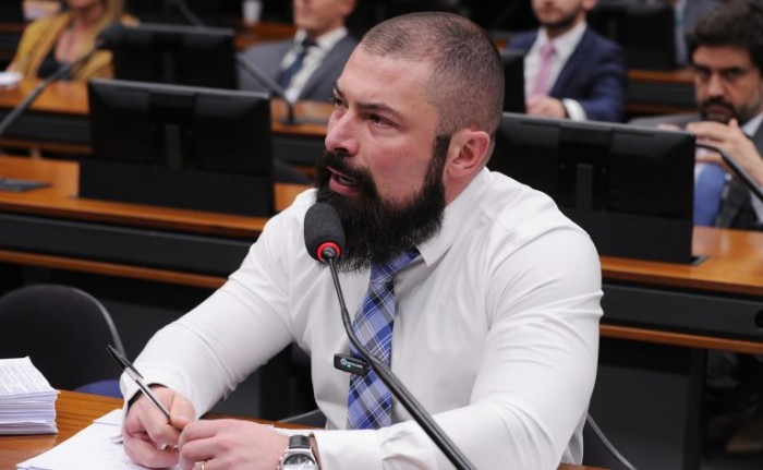 Para Bilynskyj, proposta ajusta a legislação aos avanços destinados a assegurar os direitos das mulheres - (Foto: Renato Araújo/Câmara dos Deputados)