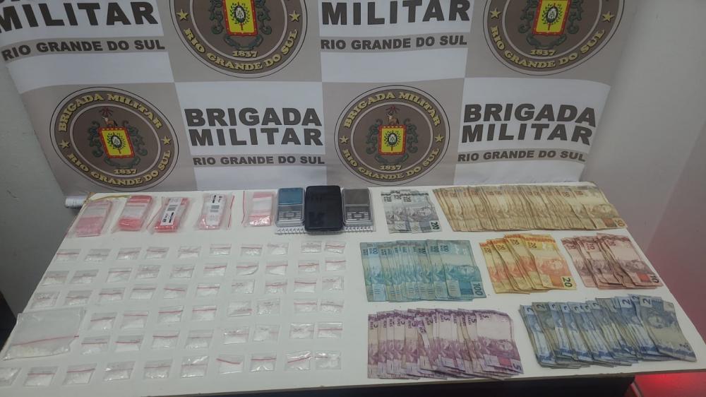 Homem é preso por abastecimento de sistema de tele-entrega de drogas em Farroupilha