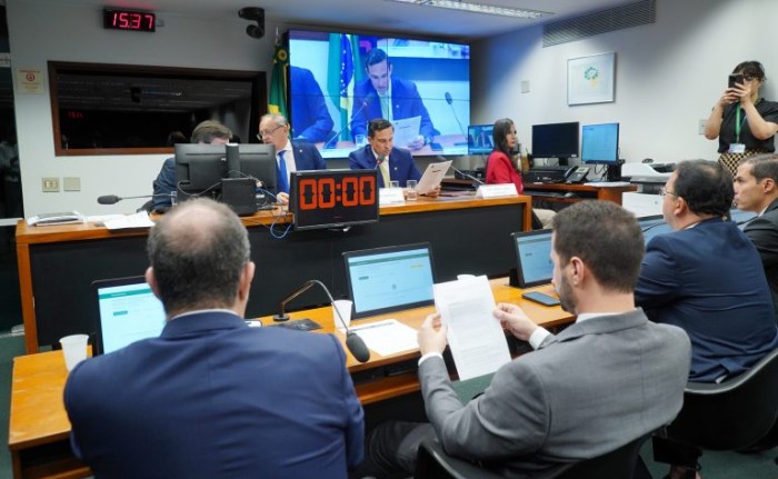 Comissão especial realizou primeira audiência - (Foto: Will Shutter / Câmara dos Deputados)