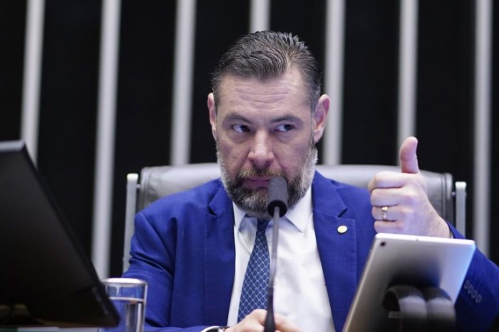 Marangoni foi o relator na comissão e defendeu a aprovação do projeto - (Foto: Pablo Valadares / Câmara dos Deputados)