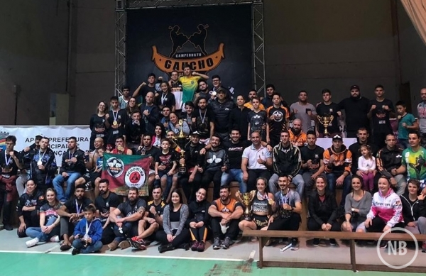 Garra Team conquista o lugar mais alto do pódio do Estadual de Muay Thai