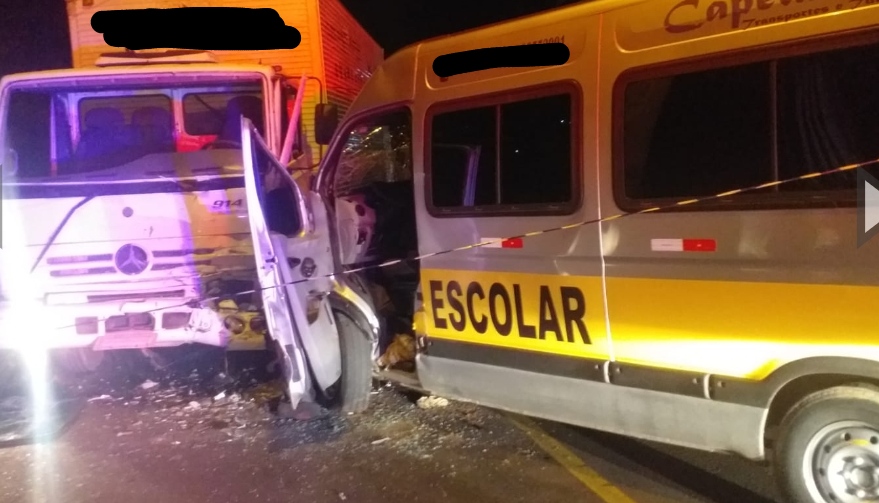 Grave acidente de trânsito deixa dois feridos no bairro Zatt