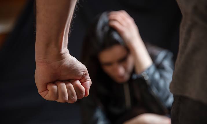Homens são presos por agressão contra duas mulheres em Carlos Barbosa