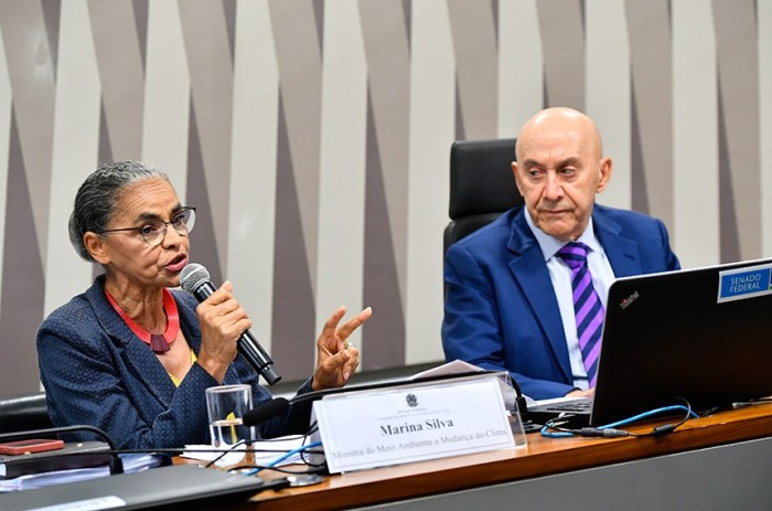 Marina Silva compareceu à Comissão de Infraestrutura, presidida pelo senador Confúcio Moura - Foto: Geraldo Magela/Agência Senado