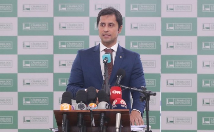 Duarte Jr. criticou recusa de atendimento pelos planos de saúde a consumidores de alta vulnerabilidade - (Foto: Bruno Spada / Câmara dos Deputadas)