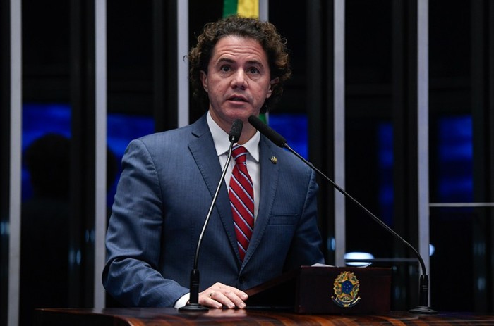 Veneziano celebra anúncio de obras do novo PAC na Paraíba