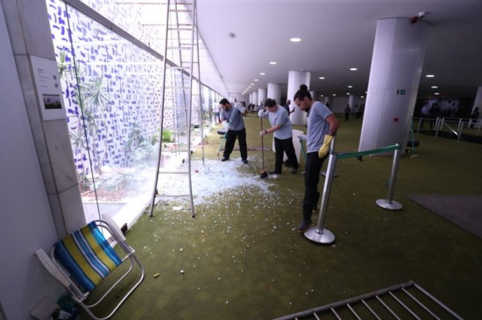 CPMI do 8 de Janeiro ouve ex-chefe do Comando Militar do Planalto