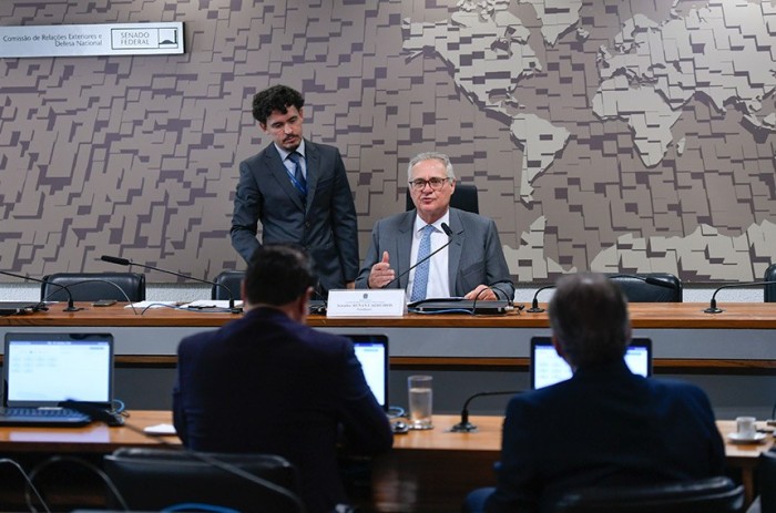 Presidida por Renan Calheiros, a CRE também aprovou acordos com Paquistão e Cabo Verde - Foto: Edilson Rodrigues/Agência Senado