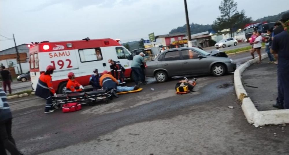 Colisão entre veículos deixa dois feridos em Farroupilha