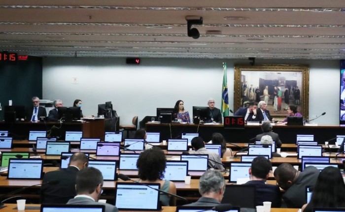 Reunião da comissão especial que analisa a proposta - (Foto: Bruno Spada/Câmara dos Deputados)