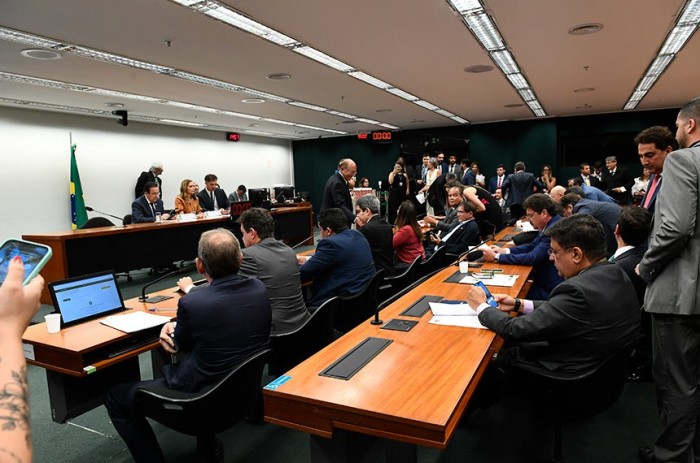 Reunião da Comissão Mista de Orçamento foi conduzida pela senadora Daniella Ribeiro, que preside o colegiado - Foto: Roque de Sá/Agência Senado