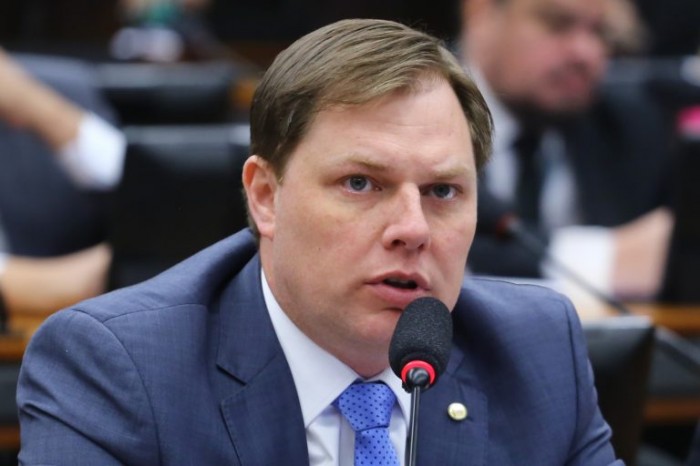 Lucas Redecker: maus-tratos afetam a integridade física e emocional das vítimas - (Foto: VInicius Loures / Câmara dos Deputados)
