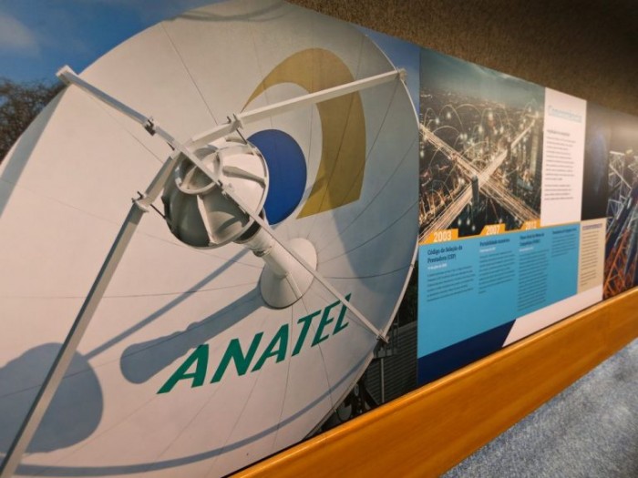 A Anatel fiscaliza e edita normas do setor de telecomunicações - (Foto: Valter Campanato/Agência Brasil)