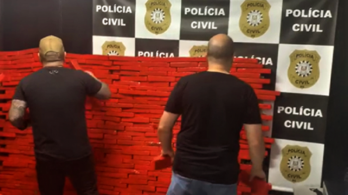 A Operação Recarga, que apreendeu a droga, busca desarticular um esquema de distribuição na região metropolitana -Foto: Divulgação SSP