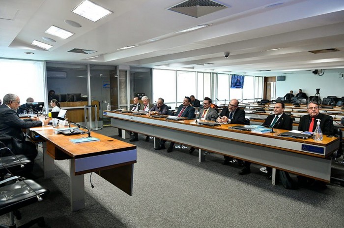 Audiência pública reuniu especialistas em contas públicas, Previdência e direitos dos trabalhadores - Foto: Geraldo Magela/Agência Senado