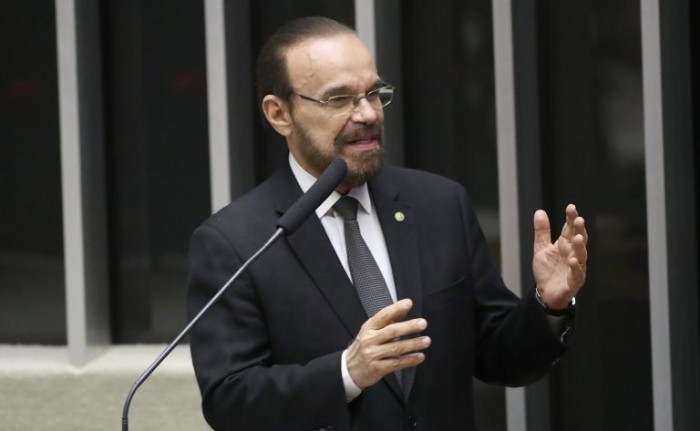 Lincoln Portela é o autor do projeto - (Foto: Bruno Spada / Câmara dos Deputados)